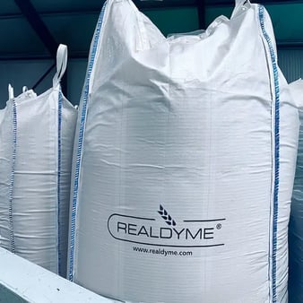 Big-bags de marque Realdyme contenant des poudres micronisées à destination de ses clients de l'agroalimentaire.