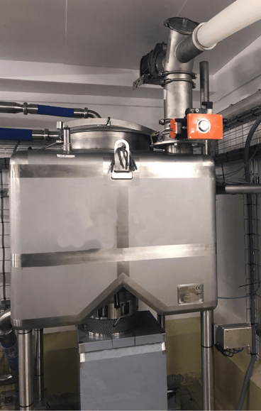 Introduction des pulvérulents dans un liquide