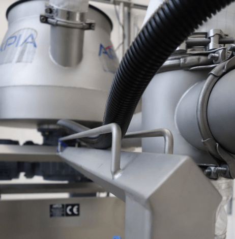 Zoom sur un profil de châssis support anti-rétention illustrant la conception hygiénique des installations APIA technologie pour l'industrie alimentaire