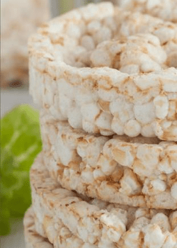 Dietetic rice cakes from the health and nutrition industrial sector