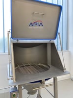 vide sacs avec grille vibrante de sécurité avec honte de confinement 
