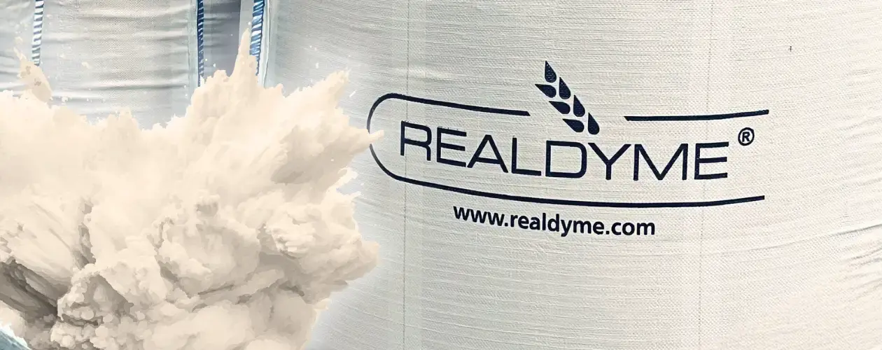 nuage de poudre micronisée illustrant le sujet du cas d'étude Realdyme