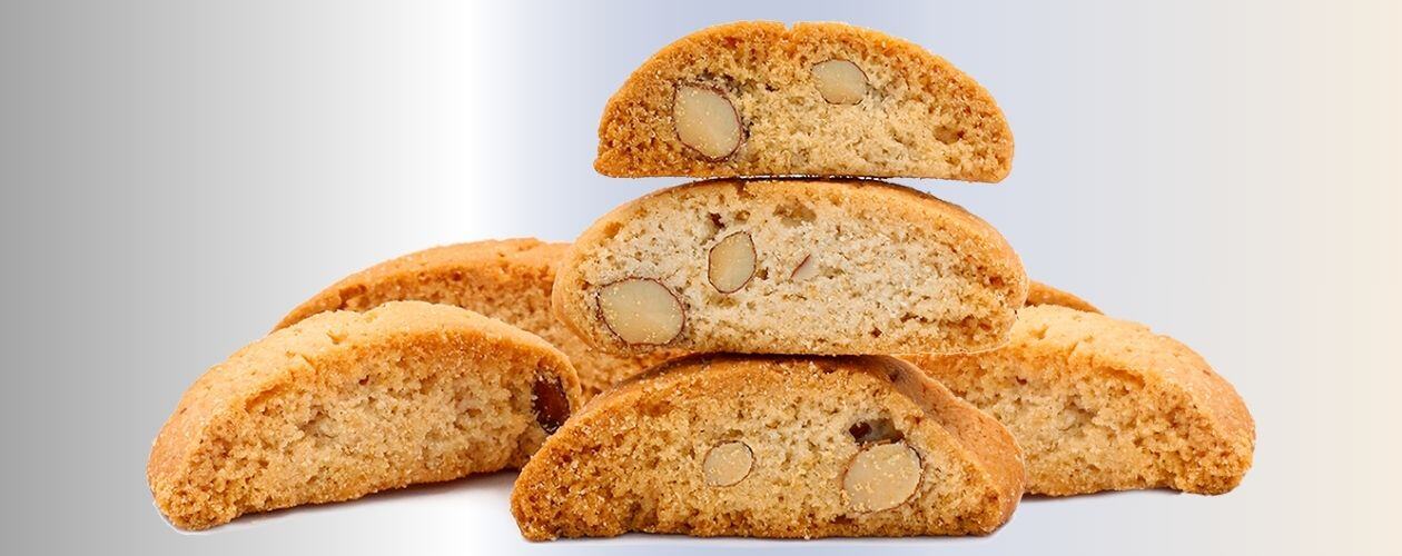 canistrelli posés sur une table
