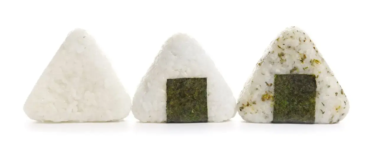 Sélection de plats traiteurs inspirés de la cuisine du monde de fabrication Luna avec riz à sushis